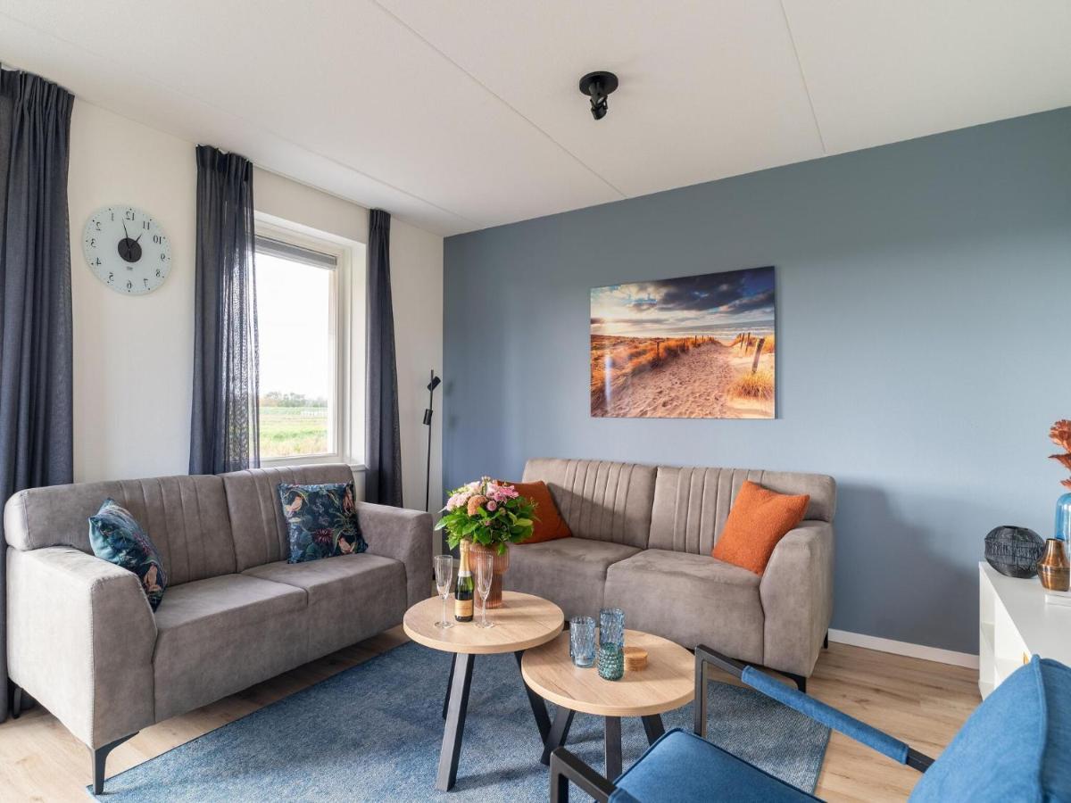 Modern Holiday Home By The Sea With Sauna Scherpenisse Buitenkant foto