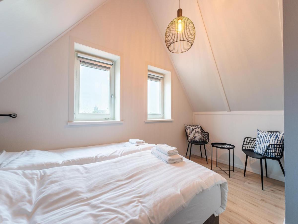 Modern Holiday Home By The Sea With Sauna Scherpenisse Buitenkant foto