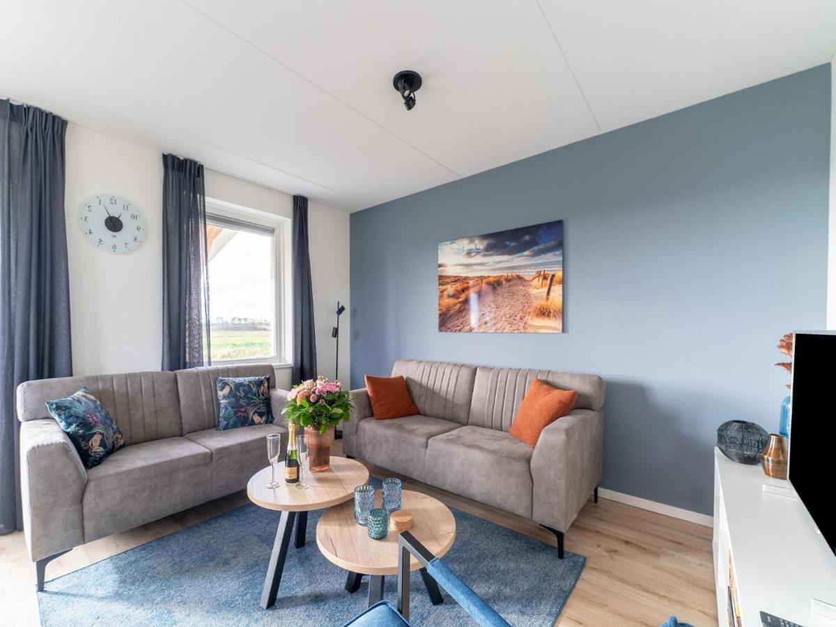 Modern Holiday Home By The Sea With Sauna Scherpenisse Buitenkant foto